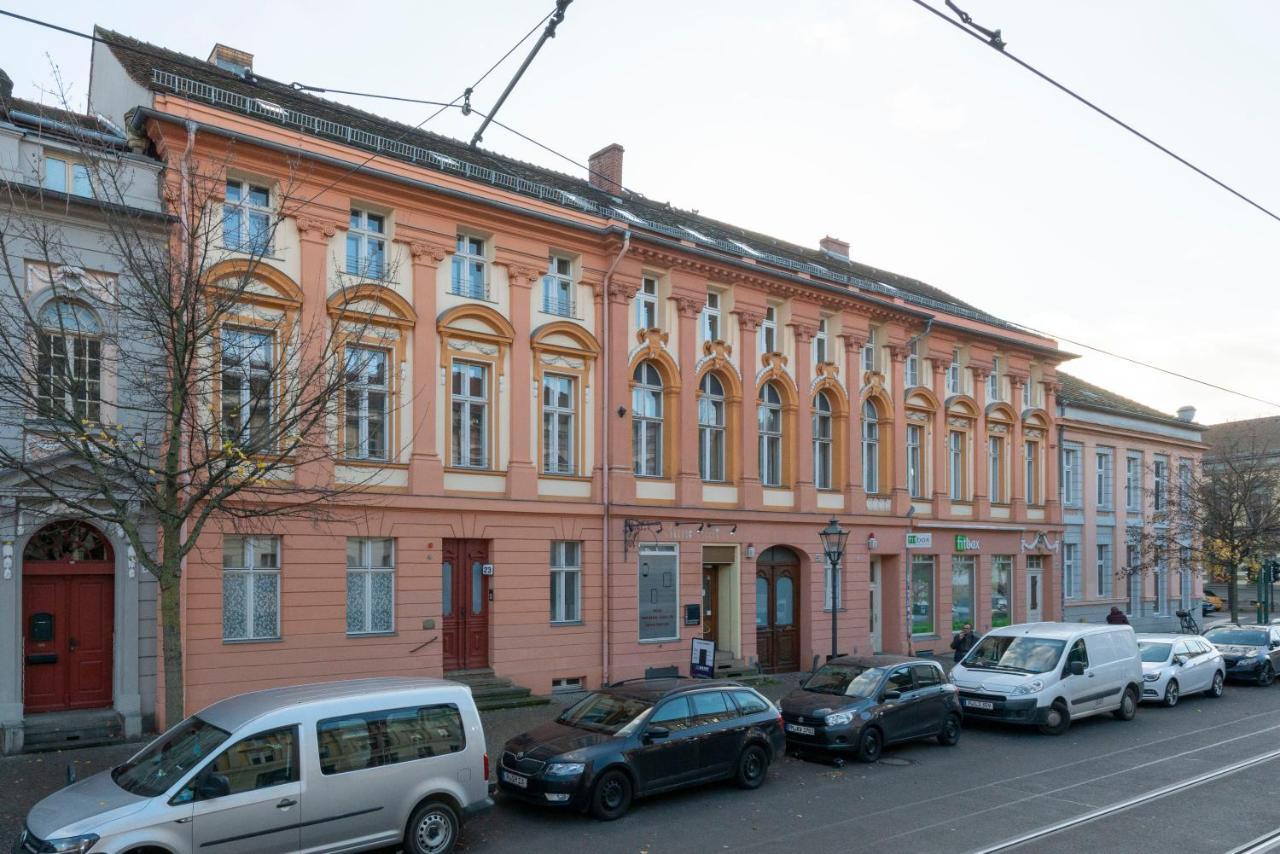 Studio Apartment Im Palais Fleur Blanche Potsdam Kültér fotó