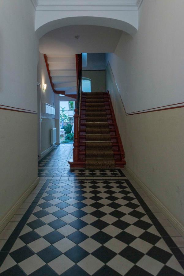 Studio Apartment Im Palais Fleur Blanche Potsdam Kültér fotó